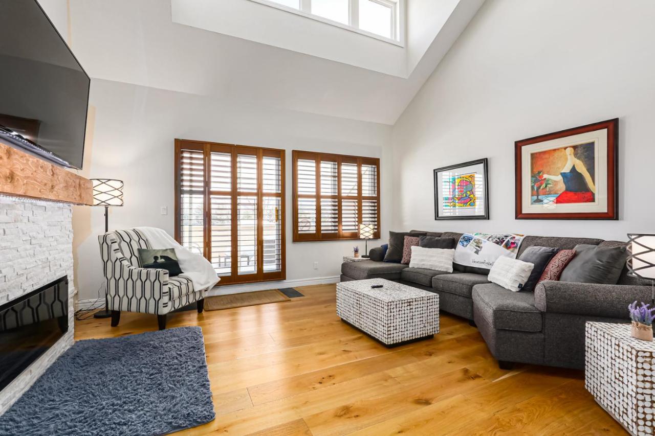 Stunning Townhouse - 3 Bdrm Blue Mountain Village Sauna! Blue Mountains Zewnętrze zdjęcie